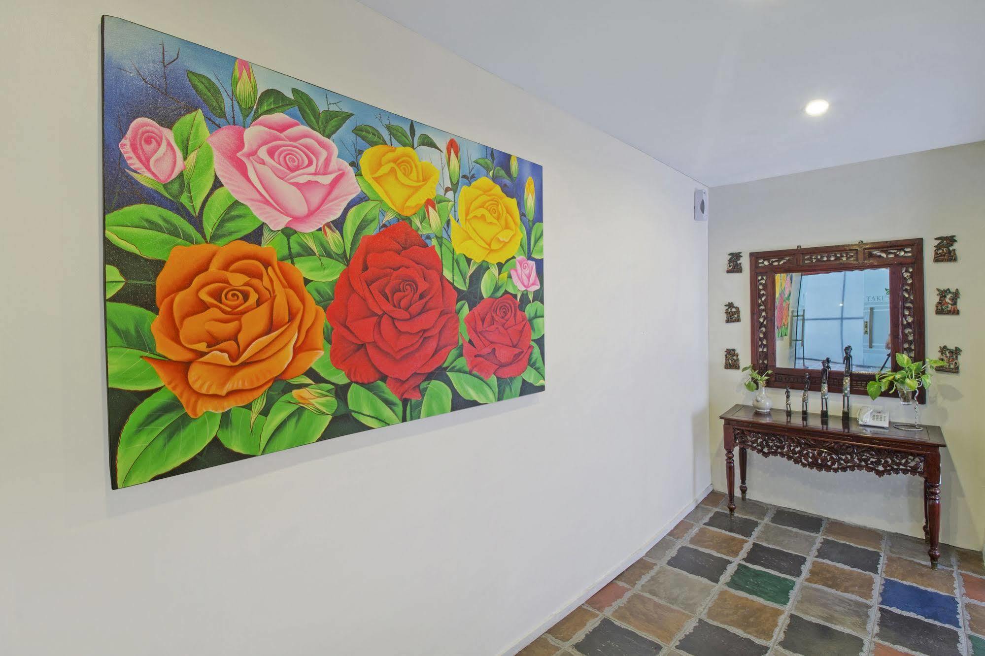 Reddoorz Premium @ Thamrin Kebon Sirih Hotel Jakarta Kültér fotó