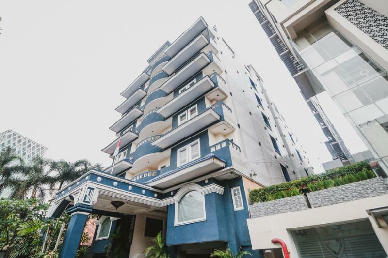 Reddoorz Premium @ Thamrin Kebon Sirih Hotel Jakarta Kültér fotó